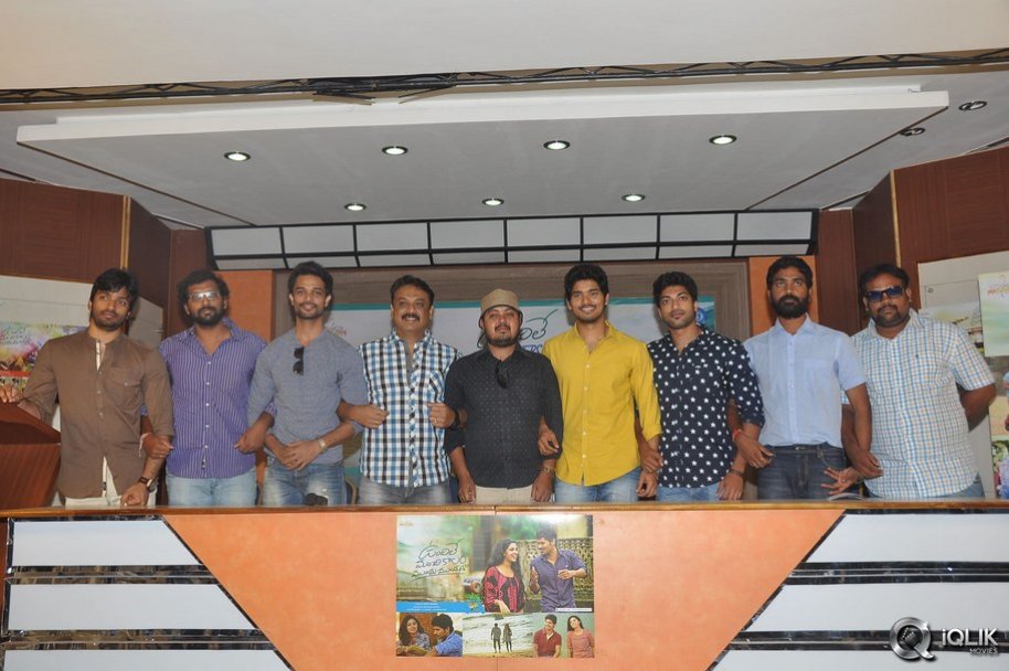 Undhile-Manchi-Kalam-Mundhu-Mundhuna-Movie-Press-Meet